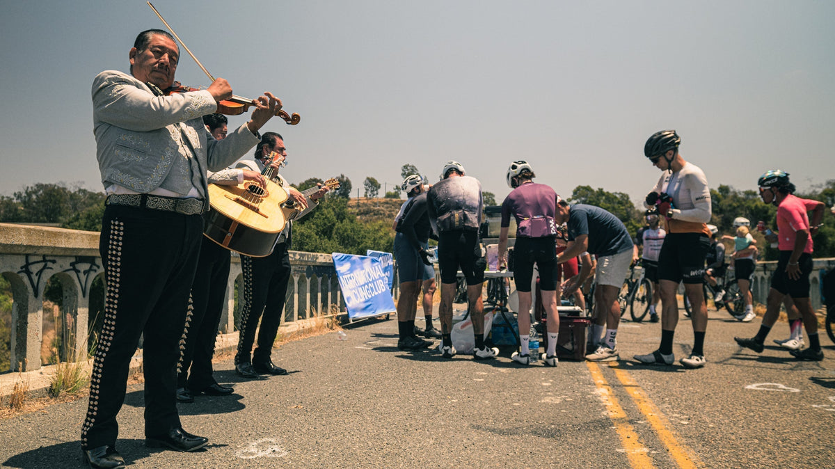 mariachi band on bonsall bridge at mile 100 of the PAS normal mid summer ride in San Diego