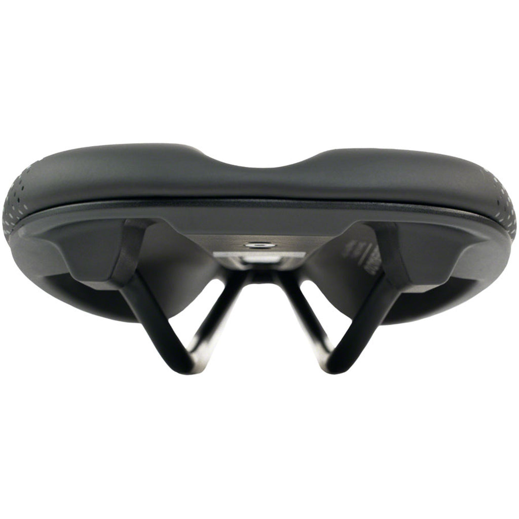 Silverado 265 Saddle