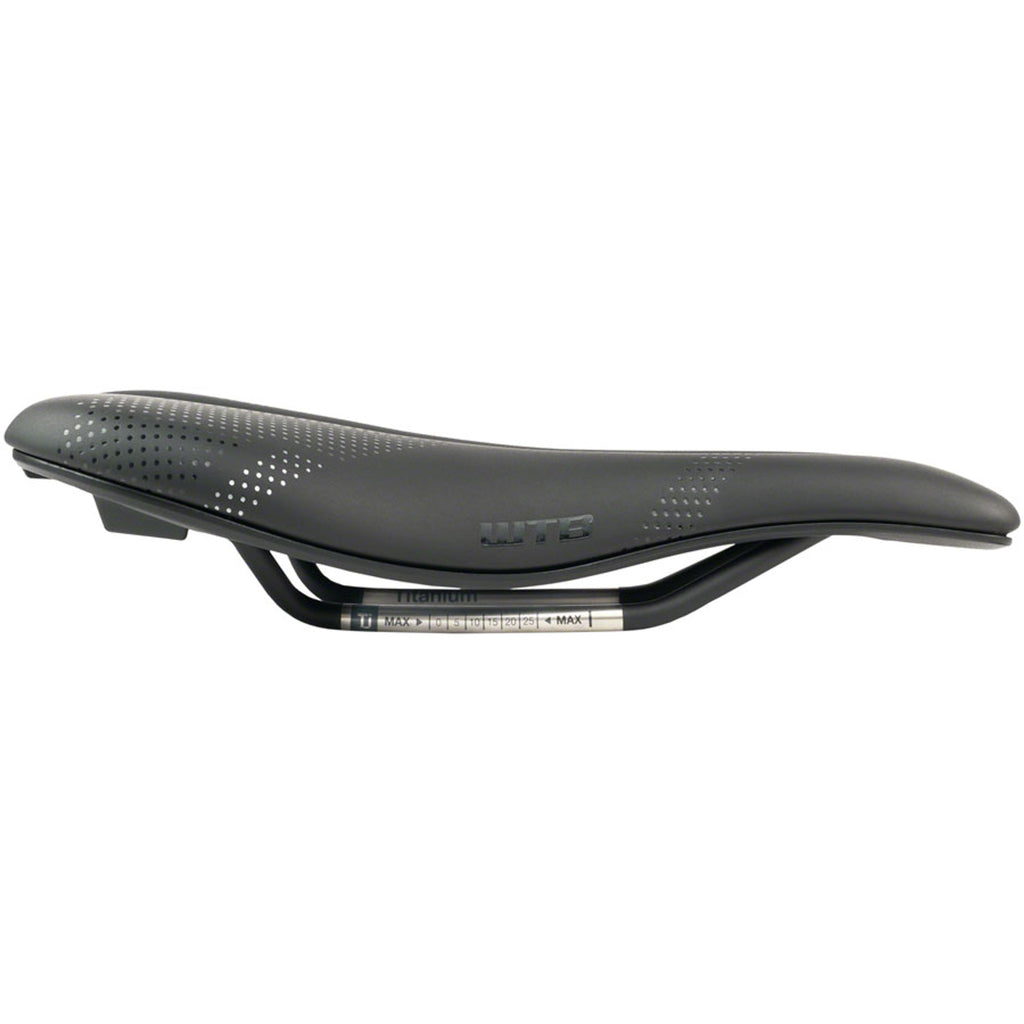 Silverado 265 Saddle
