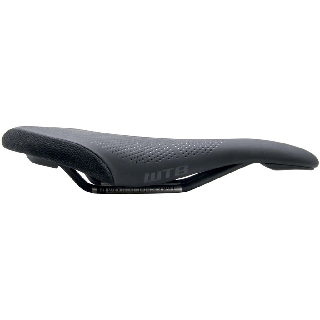 Deva Saddle